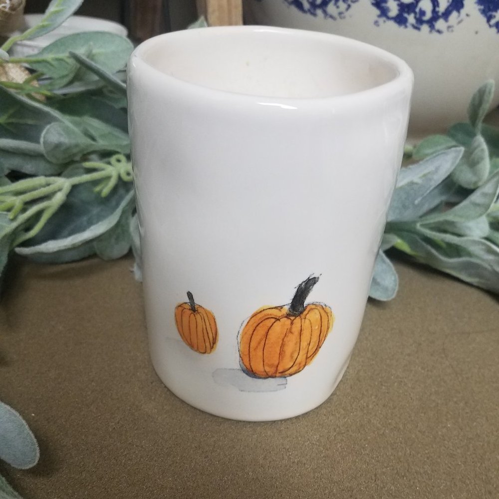 Rae Dunn pumpkin candle